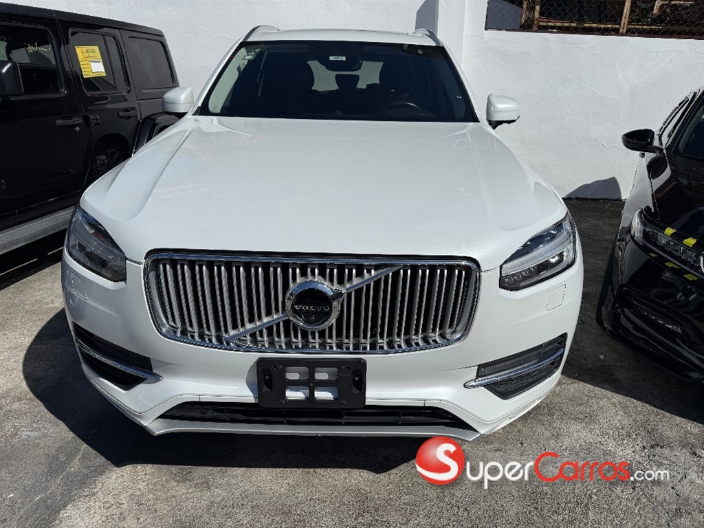 2018 Volvo XC90 Inscription
