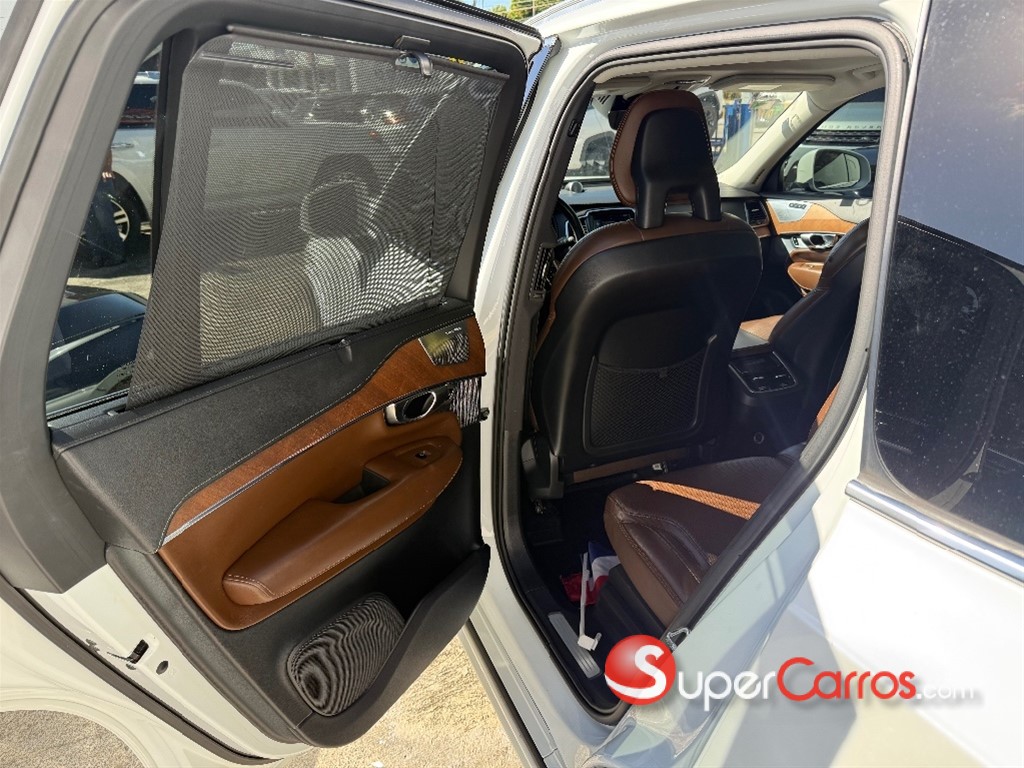 2018 Volvo XC90 Inscription — foto 10 / 11