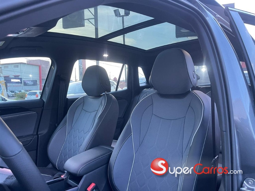 2026 Volkswagen Tiguan R Design — foto 7 / 11