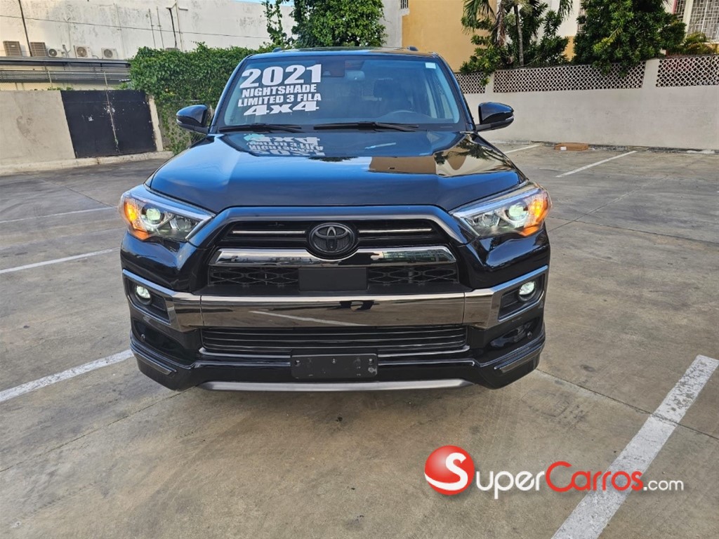 2021 Toyota 4 Runner Limited Nightshade — foto 4 / 12