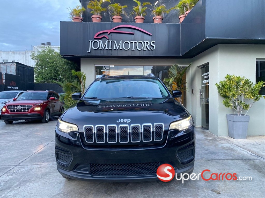 2020 Jeep Cherokee Latitude — foto 2 / 9