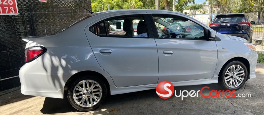 2021 Mitsubishi Motors Mirage G4 — foto 8 / 10