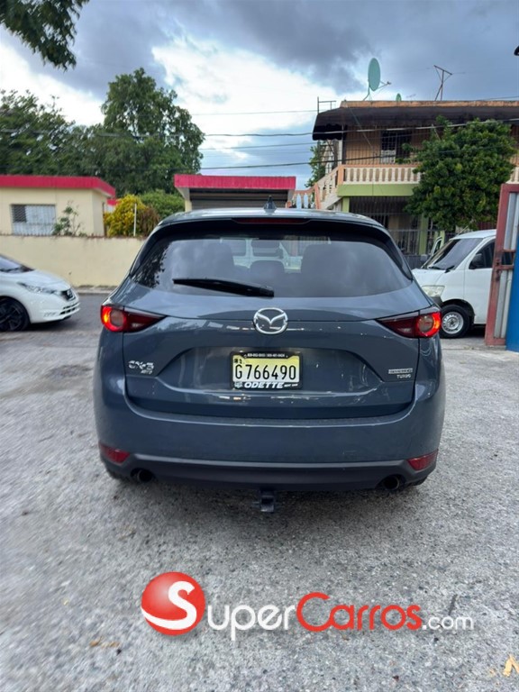 2021 Mazda CX-5 Carbon Edition — foto 4 / 10