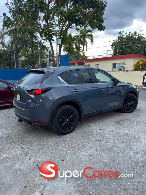 2021 Mazda CX-5 Carbon Edition — foto 6 / 10