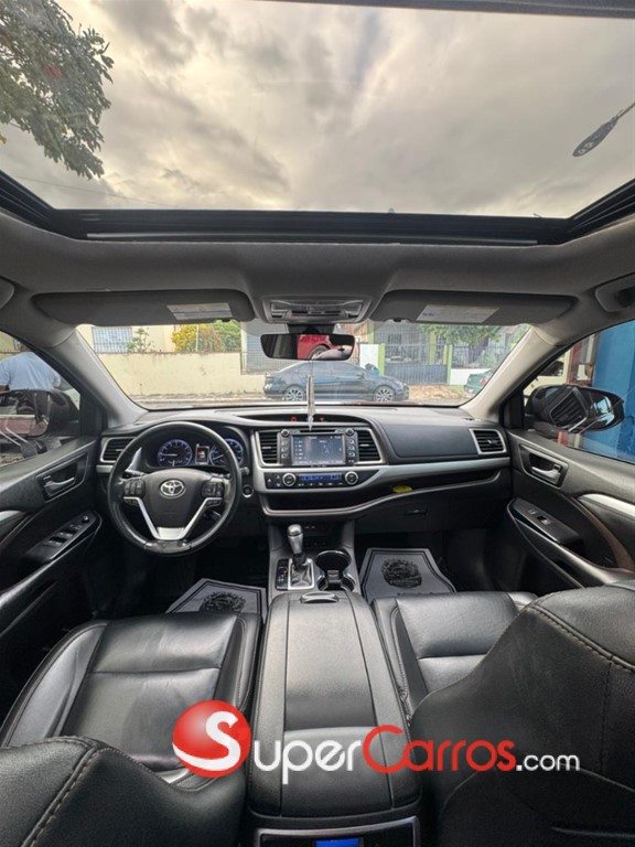 2019 Toyota Highlander XLE — foto 7 / 11