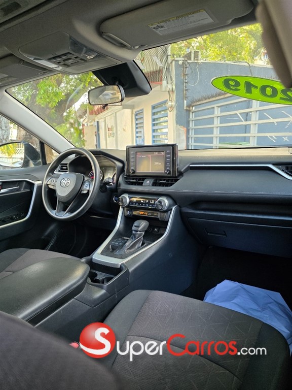 2019 Toyota RAV4 XLE PLUS — foto 5 / 8