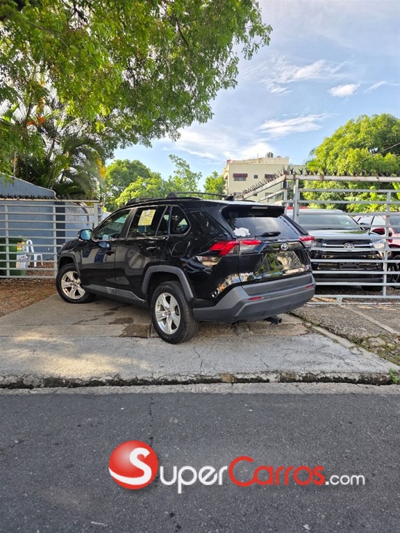 2019 Toyota RAV4 XLE PLUS — foto 8 / 8