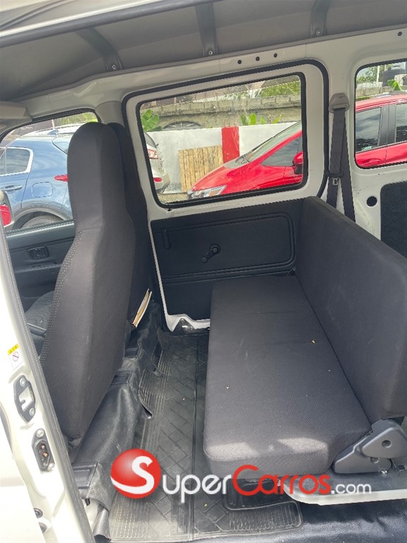 2020 Daihatsu Hijet — foto 7 / 12