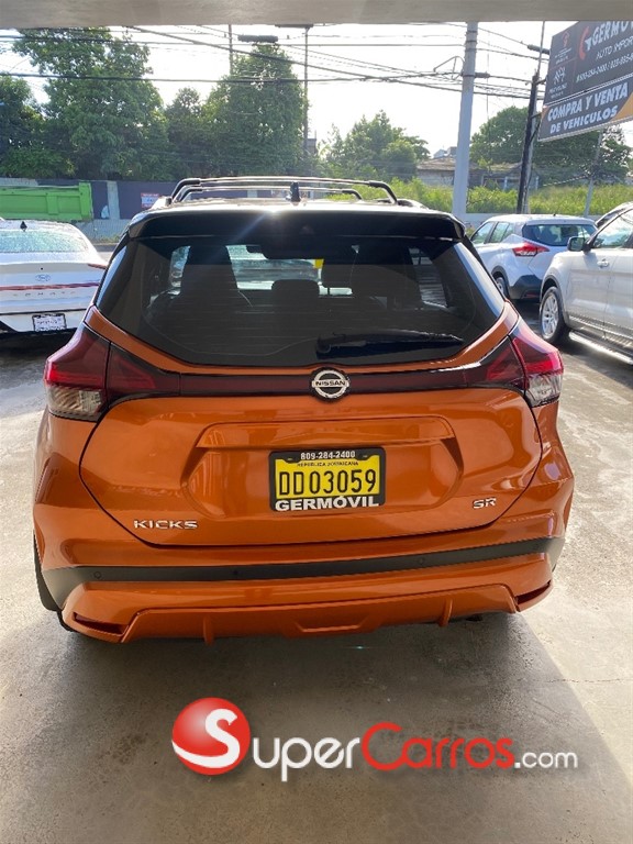 2021 Nissan Kicks SR — foto 6 / 12