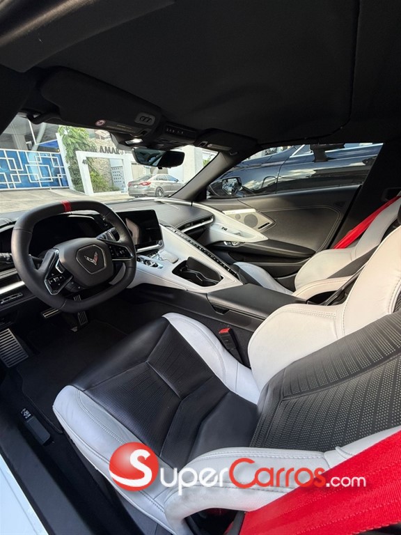 2022 Chevrolet Corvette Stingray 2LT — foto 9 / 10