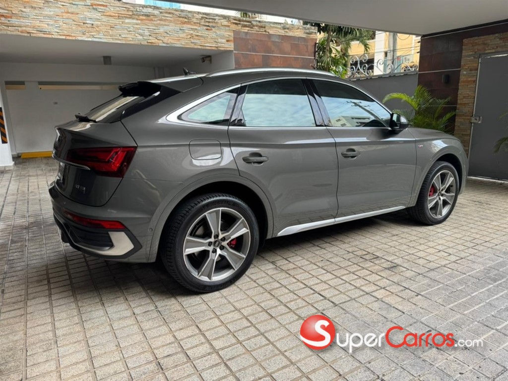 2023 Audi Q5 40 TDI S-Line SUV — foto 8 / 11