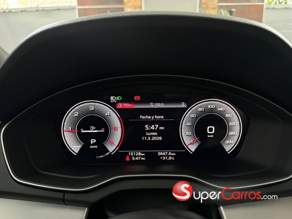 2023 Audi Q5 40 TDI S-Line SUV — foto 9 / 11