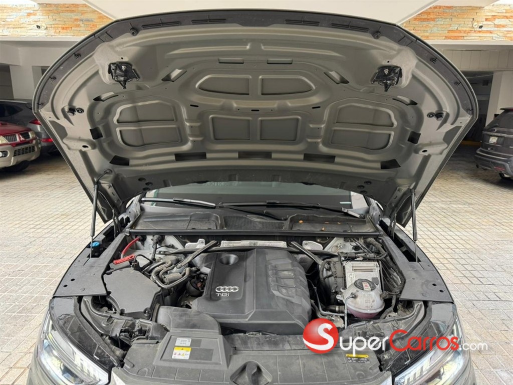 2023 Audi Q5 40 TDI S-Line SUV — foto 10 / 11