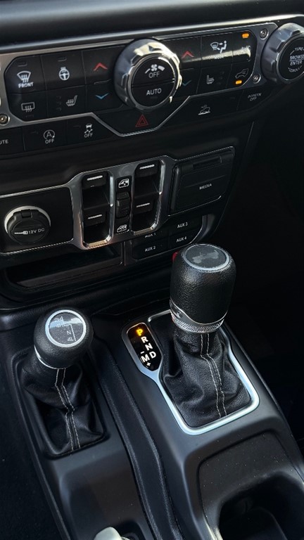 2023 Jeep Wrangler Sahara — foto 11 / 11