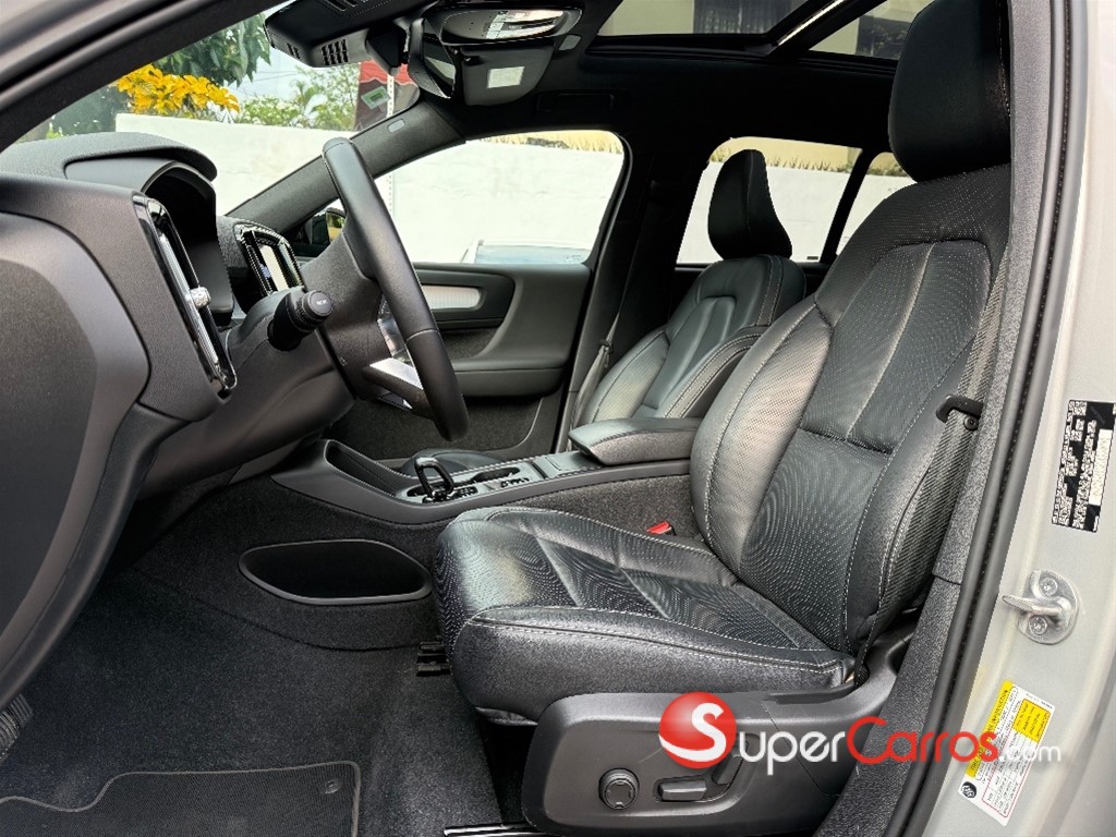 2024 Volvo XC40 B5 — foto 6 / 11
