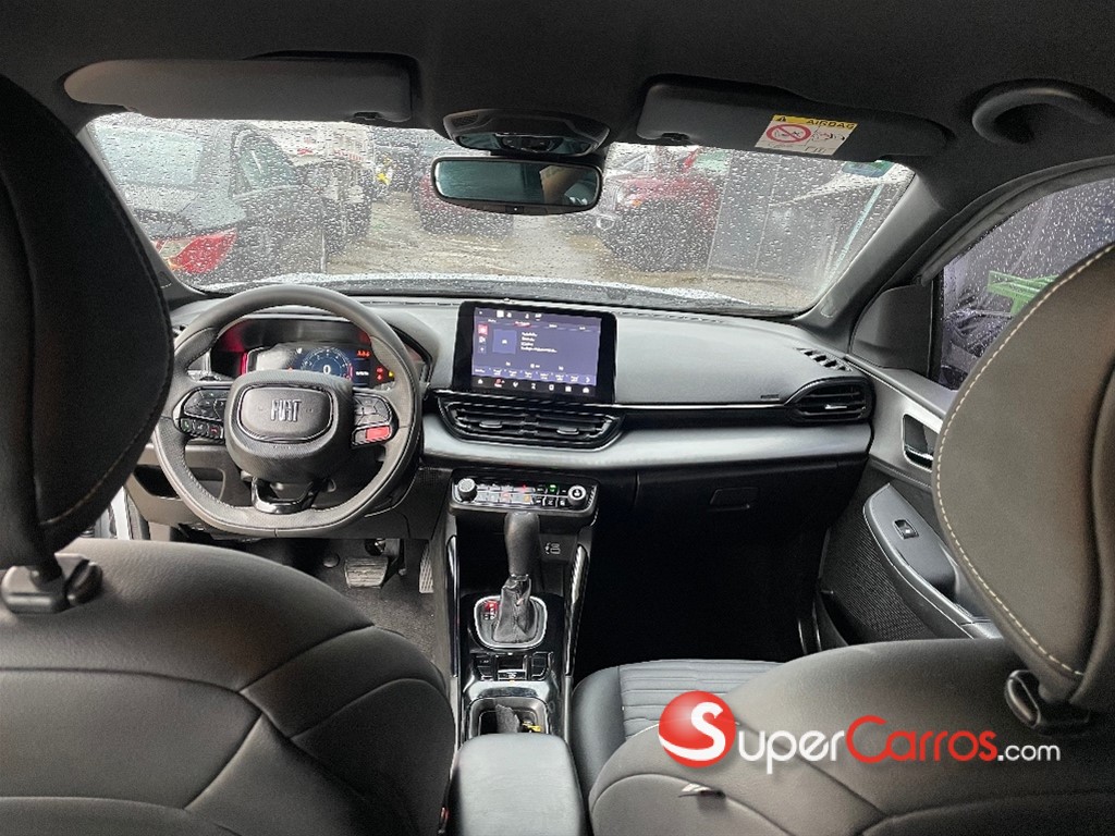2024 Fiat Fastback Limited 270 — foto 8 / 12