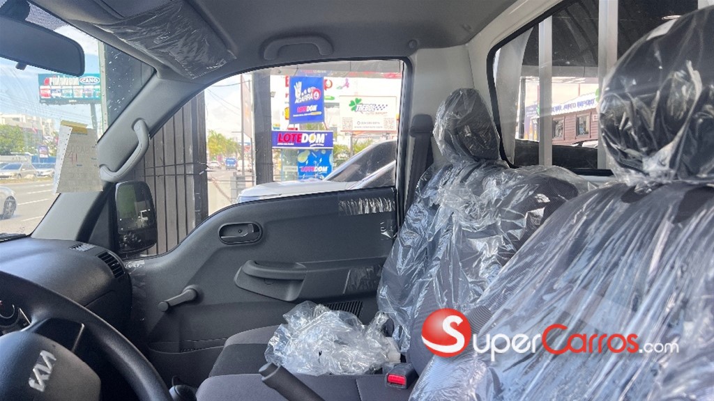 2027 Kia K700 — foto 3 / 11