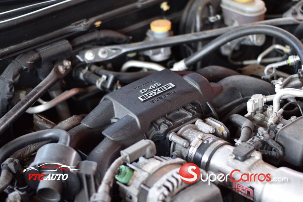 2015 Toyota Scion FR-S — foto 12 / 12