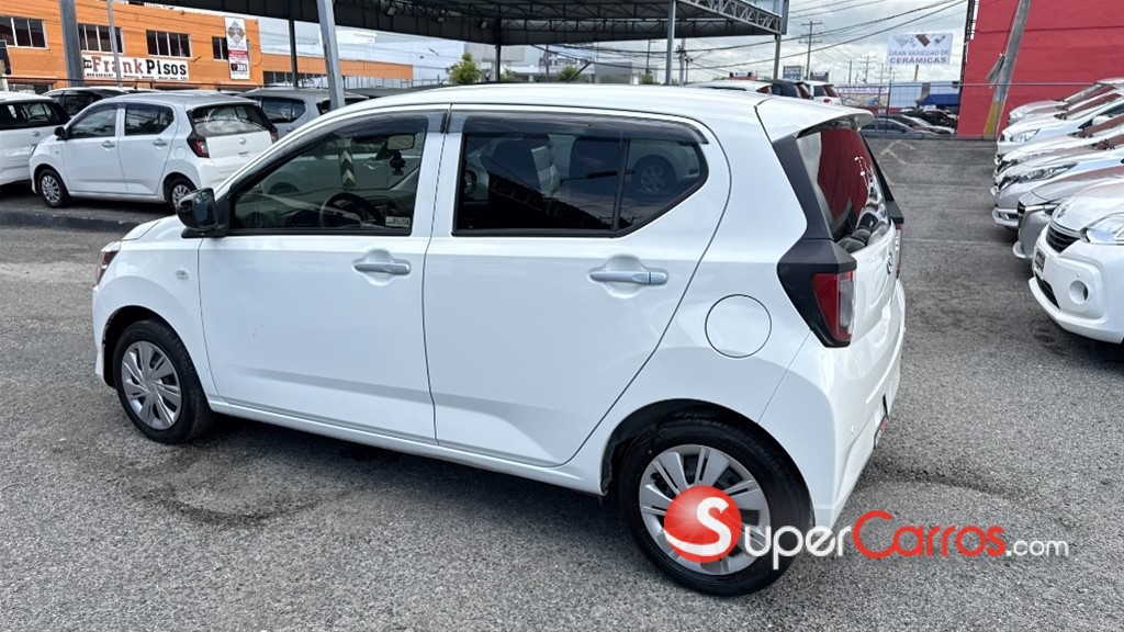 2021 Daihatsu Mira — foto 5 / 12