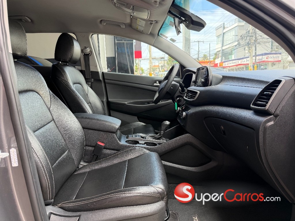 2020 Hyundai Tucson SE — foto 4 / 10