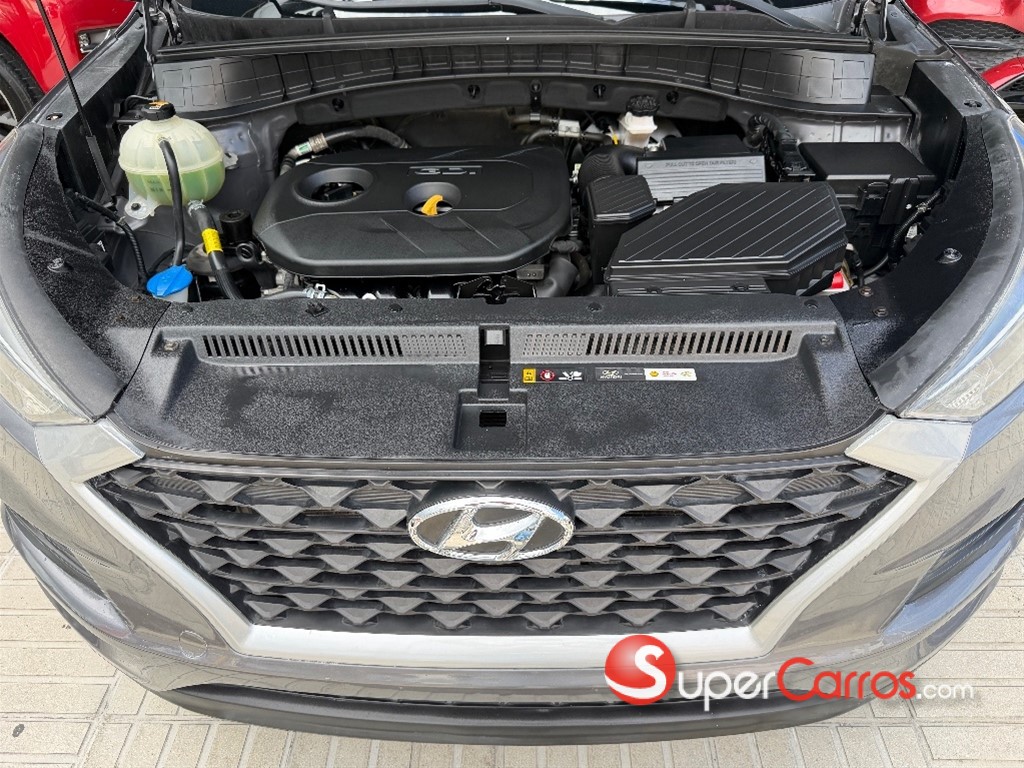 2020 Hyundai Tucson SE — foto 8 / 10