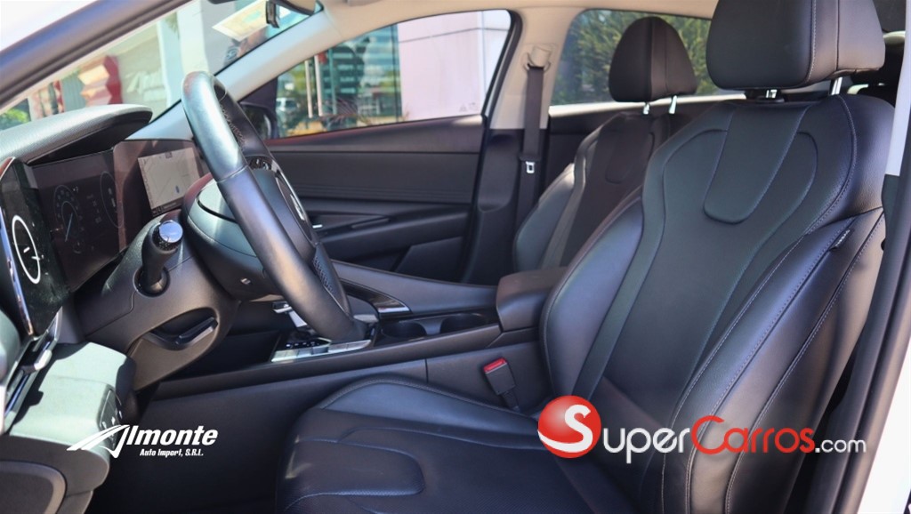 2022 Hyundai Avante — foto 6 / 8