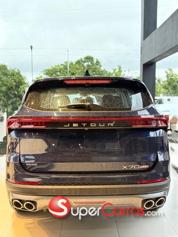 2027 Jetour X70 PLUS — foto 3 / 11