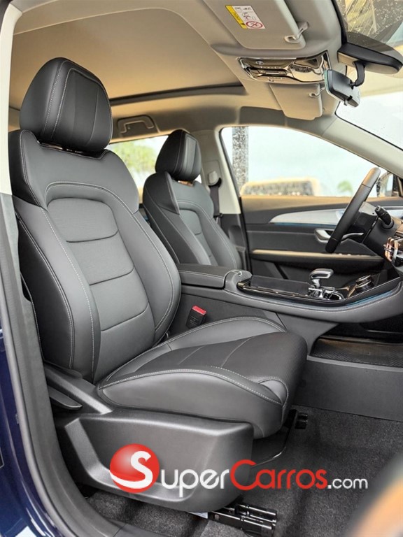 2027 Jetour X70 PLUS — foto 6 / 11
