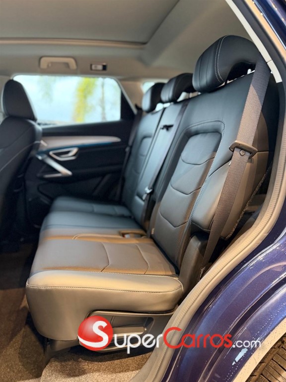 2027 Jetour X70 PLUS — foto 8 / 11