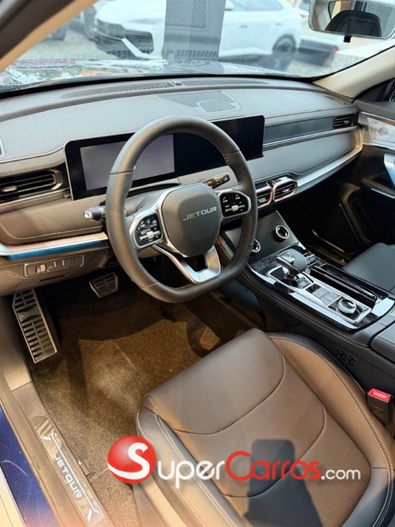 2027 Jetour X70 PLUS — foto 10 / 11