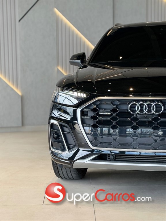 2021 Audi Q5 S-Line — foto 2 / 12