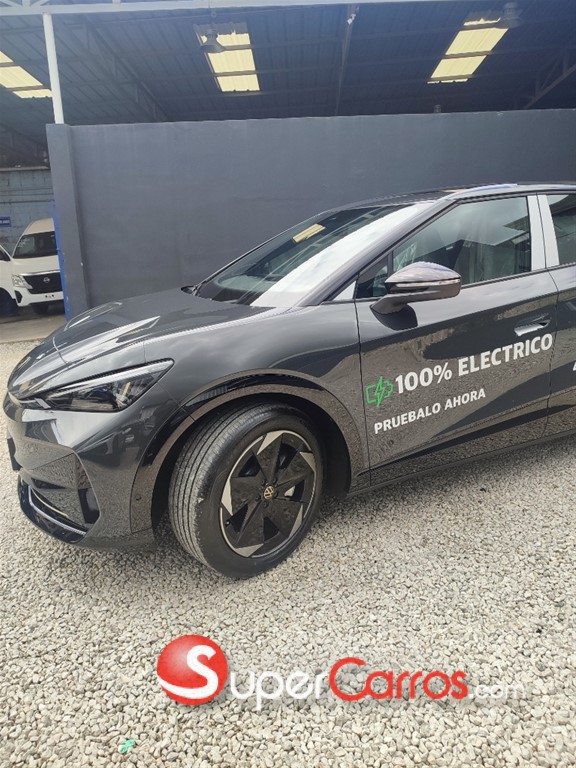 2025 Volkswagen ID UNYX 06 Ultra — foto 4 / 11