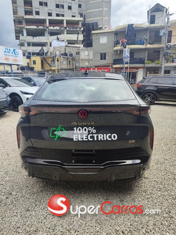 2025 Volkswagen ID UNYX 06 Ultra — foto 8 / 11