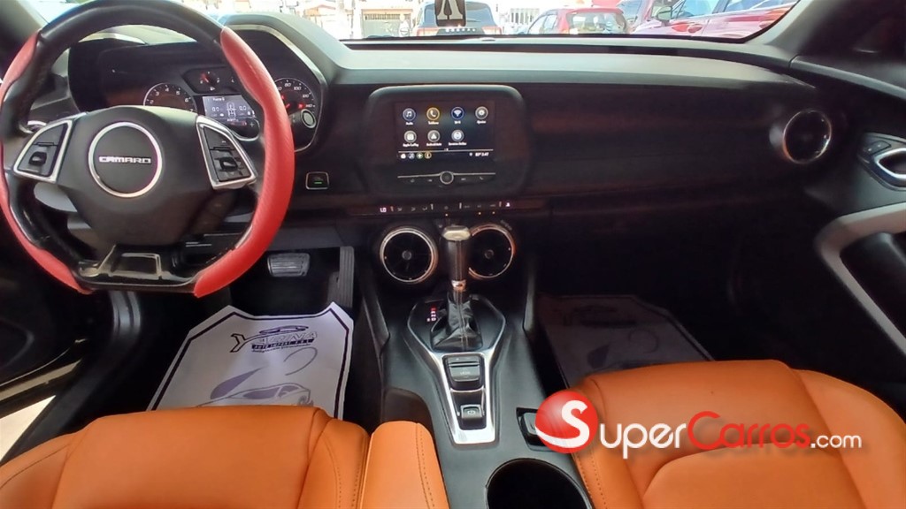 2019 Chevrolet Camaro LT — foto 9 / 12