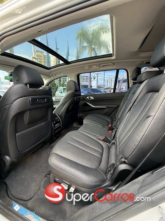 2022 BMW X 7 XDRIVE 40i — foto 4 / 10