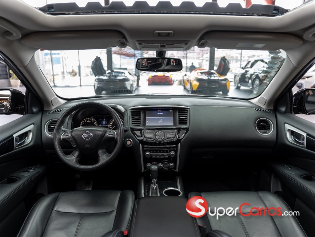 2017 Nissan Pathfinder — foto 5 / 12