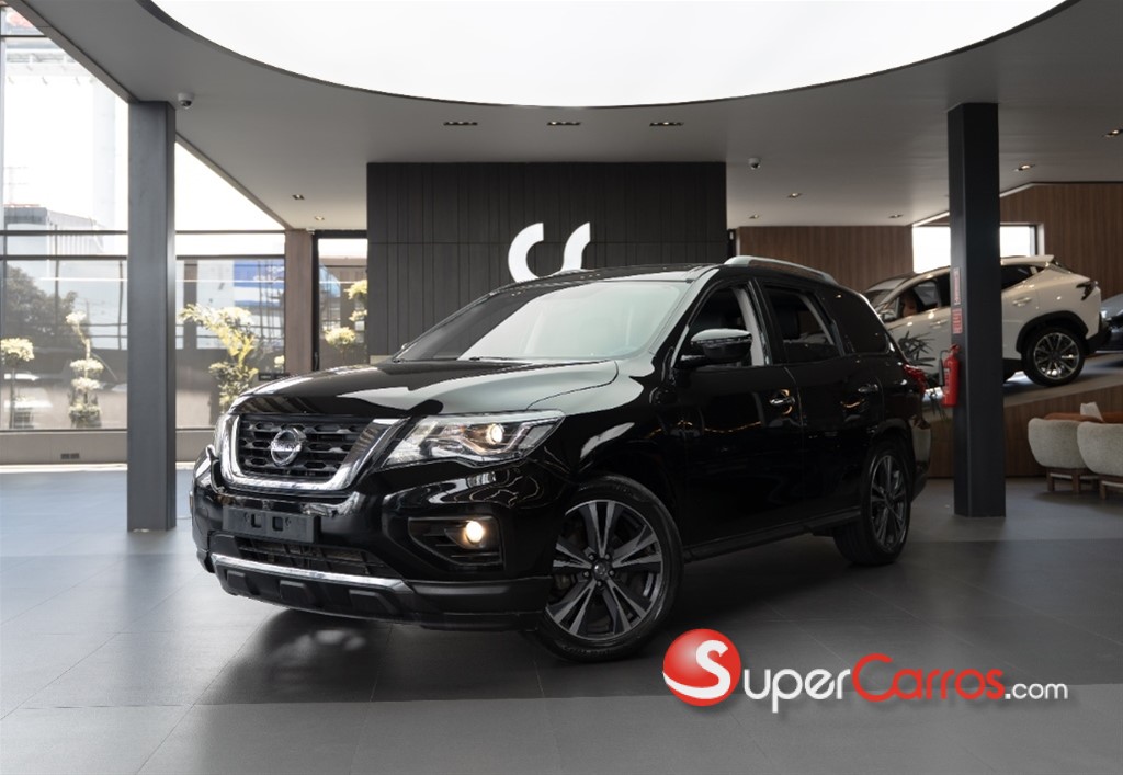 2017 Nissan Pathfinder — foto 12 / 12