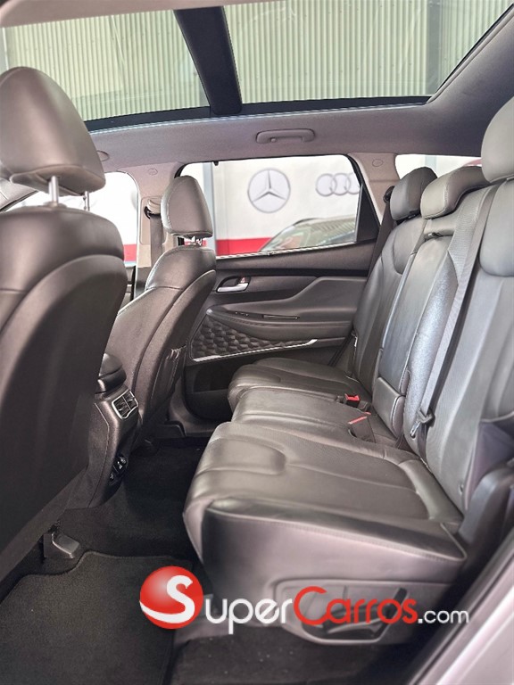 2021 Hyundai Santa Fe Limited — foto 7 / 11