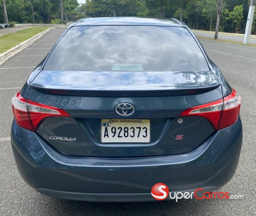 2016 Toyota Corolla S — foto 6 / 12