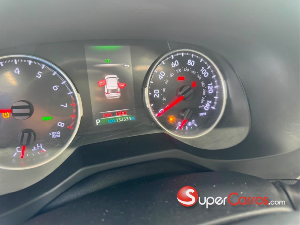 2019 Toyota RAV4 XLE Premium — foto 10 / 11