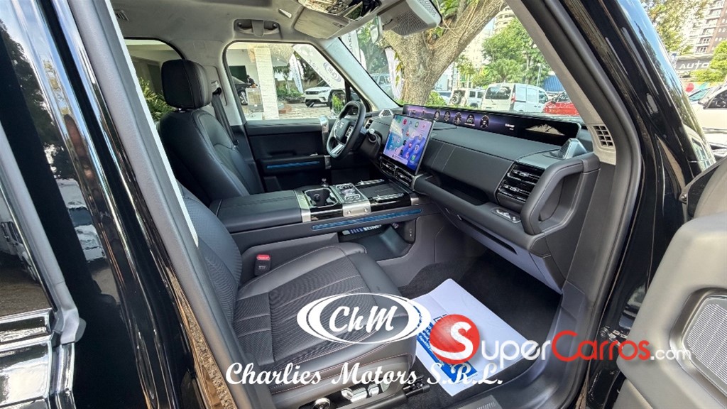 2027 Jetour G700 — foto 8 / 12