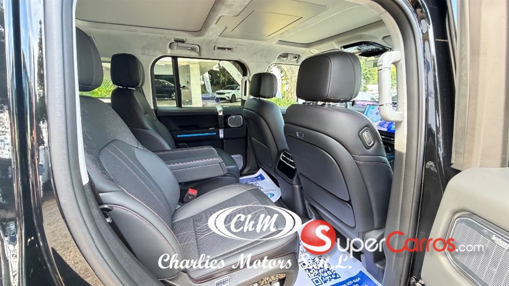 2027 Jetour G700 — foto 9 / 12