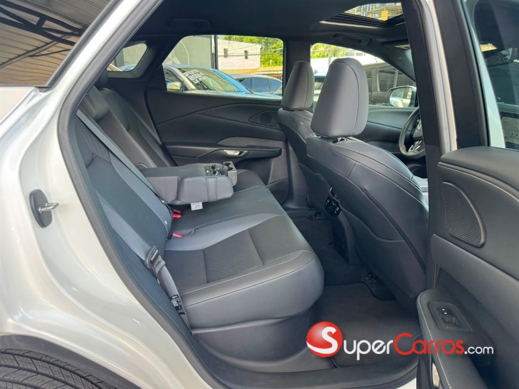 2024 Lexus RX 330 — foto 4 / 11