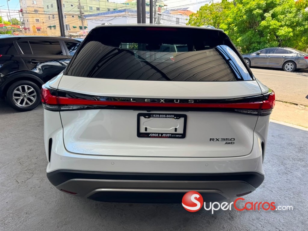 2024 Lexus RX 330 — foto 5 / 11
