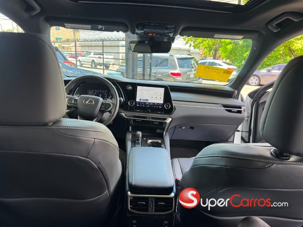 2024 Lexus RX 330 — foto 7 / 11