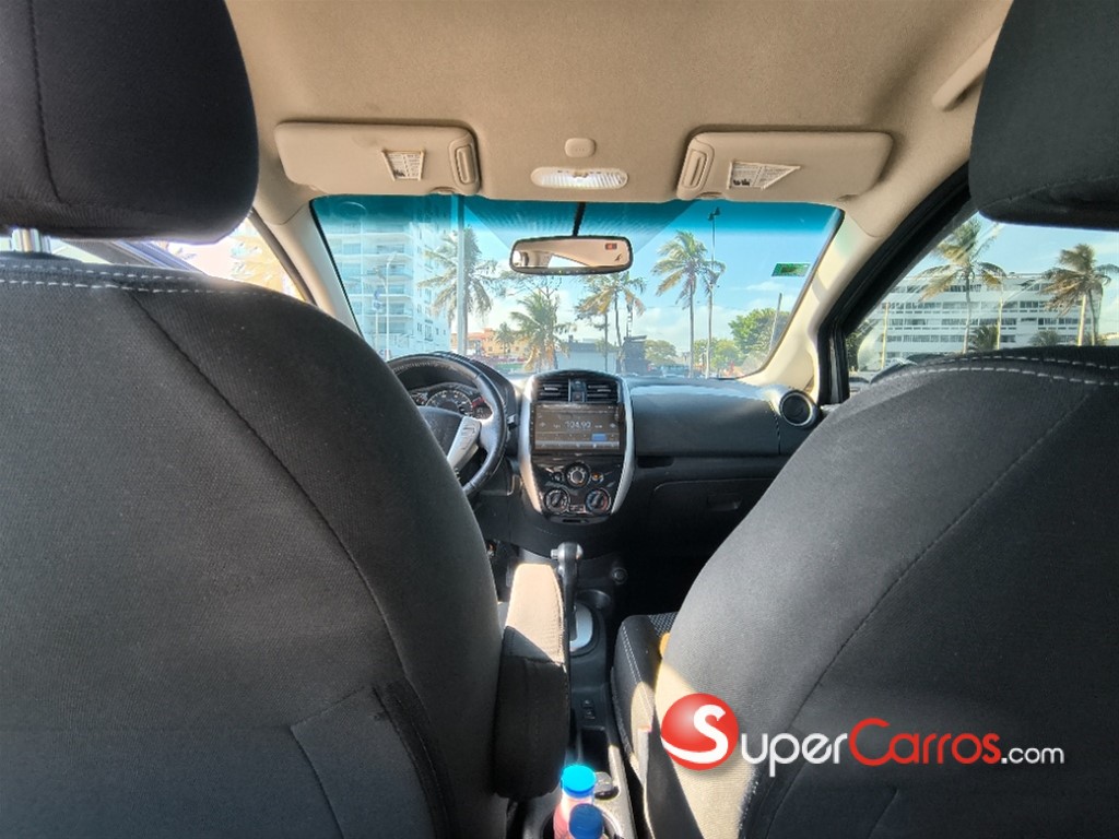 2017 Nissan Versa Note SV — foto 9 / 12