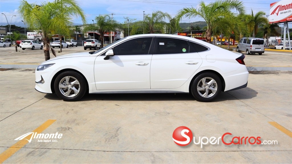 2021 Hyundai Sonata DN8 — foto 4 / 10