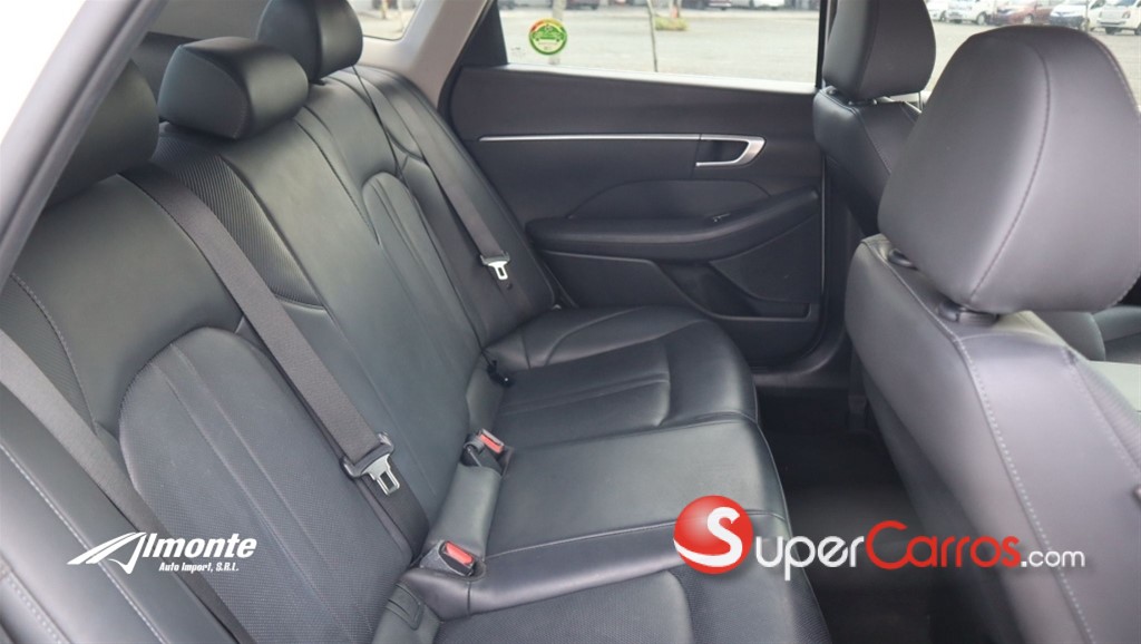 2021 Hyundai Sonata DN8 — foto 9 / 10
