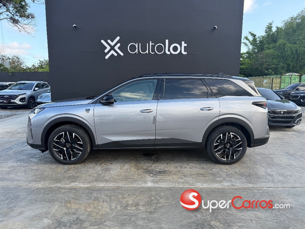 2027 Peugeot 5008 GT Line — foto 2 / 9