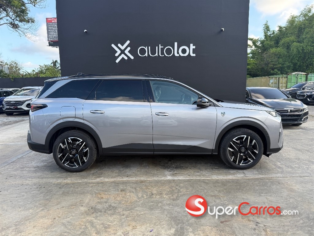2027 Peugeot 5008 GT Line — foto 4 / 9
